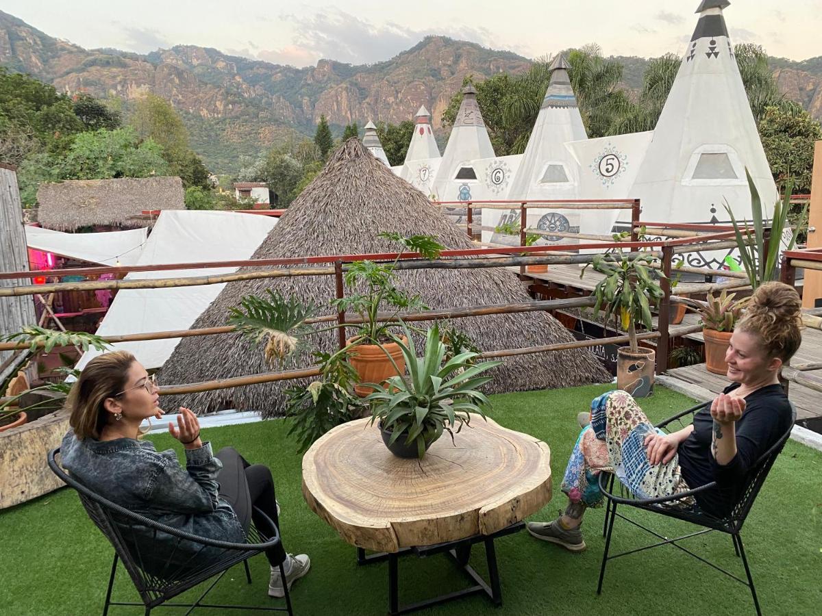 Fungi Tipis Hotel Tepoztlan Exterior photo